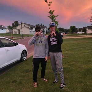 Meet your Posher, Jd